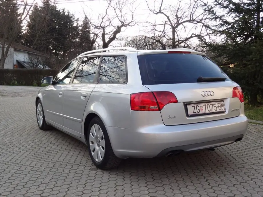 Audi A4 A4 Avant 2.0 TDI Multitronic 7