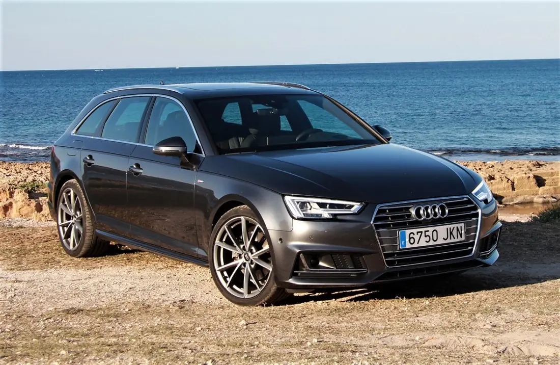 Audi A4 A4 Avant 2.0 TDI S-Tronic 4