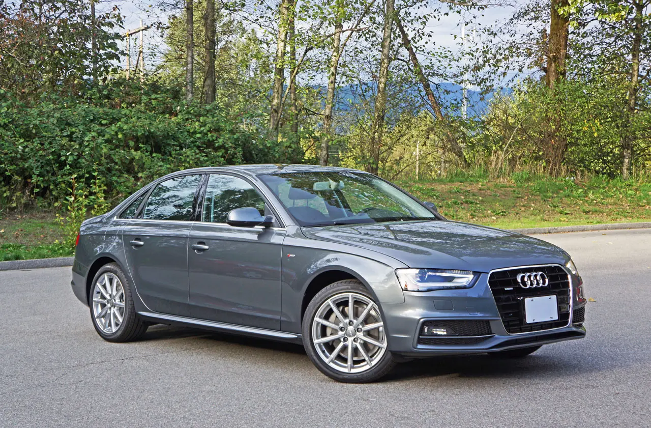 Audi A4 A4 Avant 2.0 TFSI Quattro Design S-Tronic 5