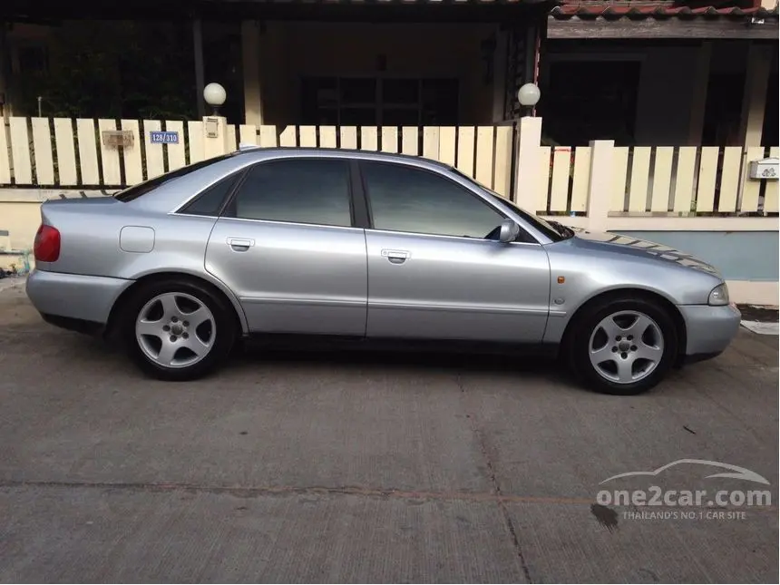 Audi A4 A4 Avant 2.4 2