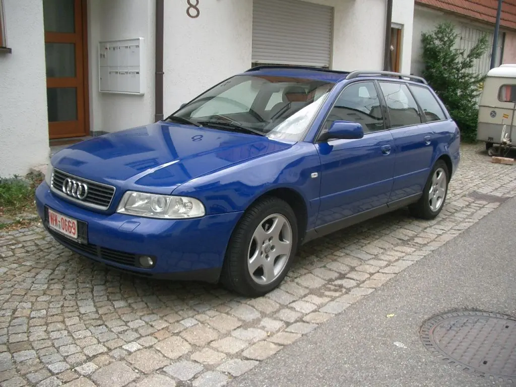 Audi A4 A4 Avant 2.4 Quattro 2