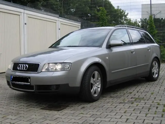 Audi A4 A4 Avant 2.4 V6 Multitronic 2