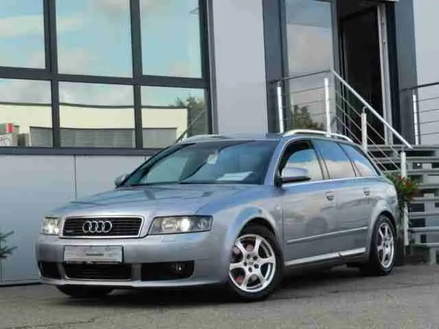 Audi A4 A4 Avant 2.5 TDI 6