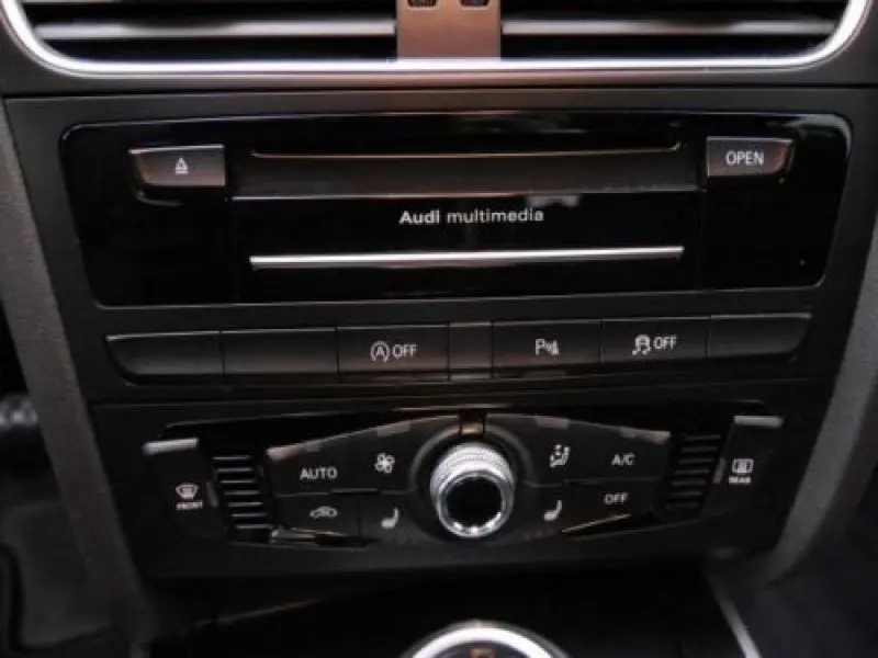 Audi A4 A4 Avant 2.5 TDI V6 Multitronic 4