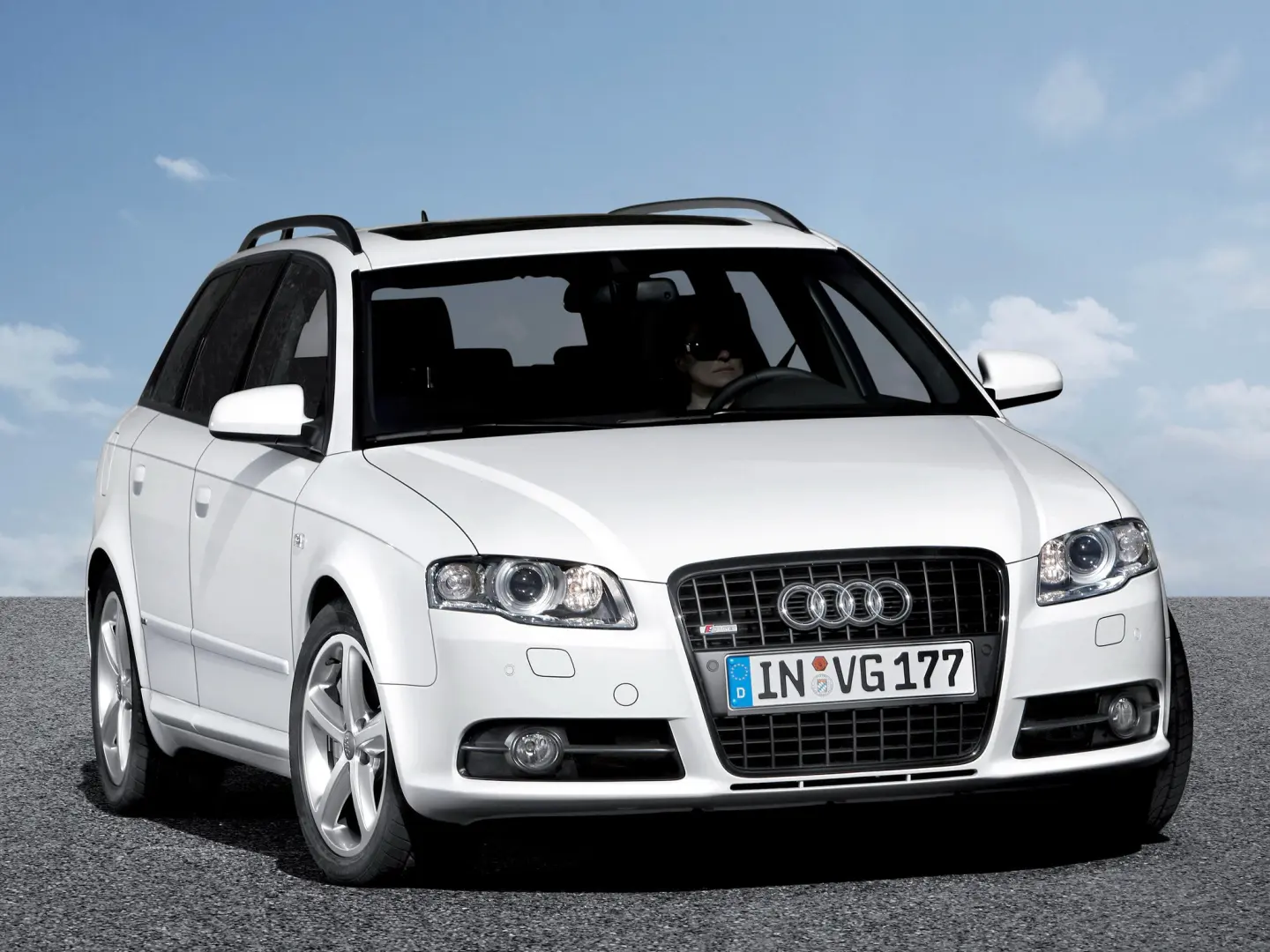 Audi A4 A4 Avant 2.5 TDI V6 Multitronic 7