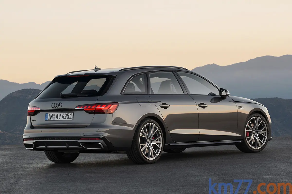 Audi A4 A4 Avant 40 TDI Quattro S-Line 7