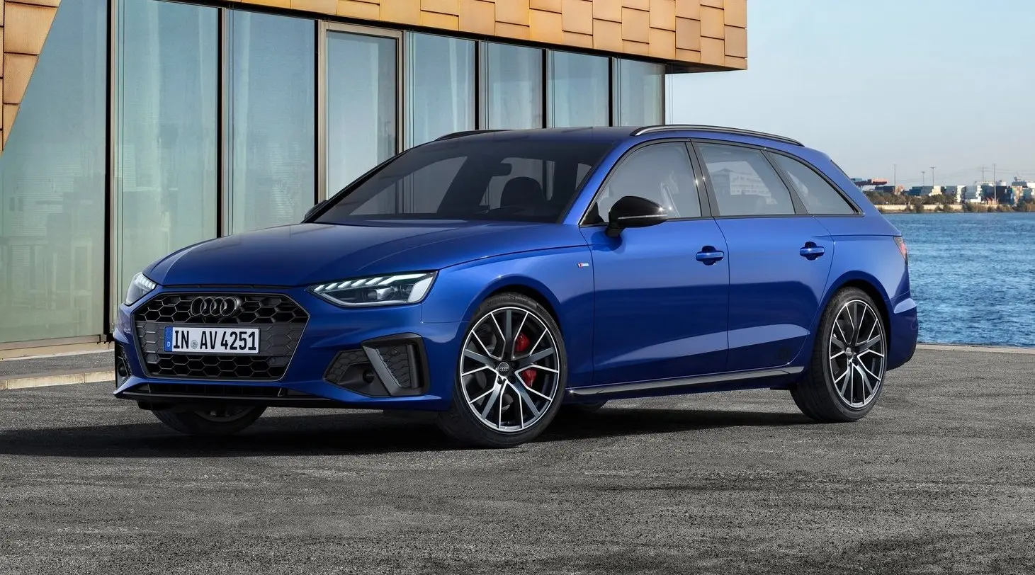 Audi A4 A4 Avant 45 TFSI Quattro S Line 3