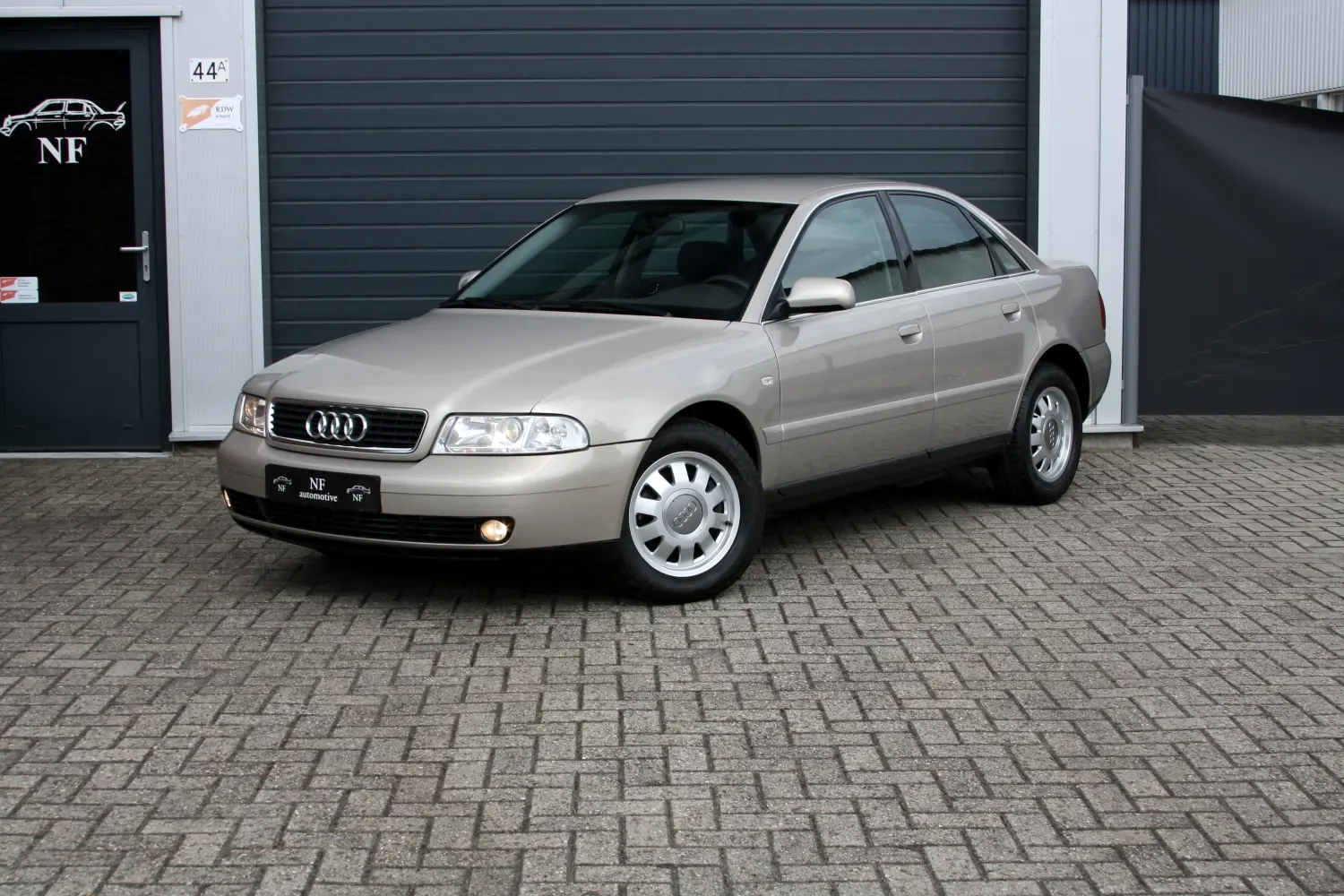 Audi A4 A4 Sedan 1.8 5