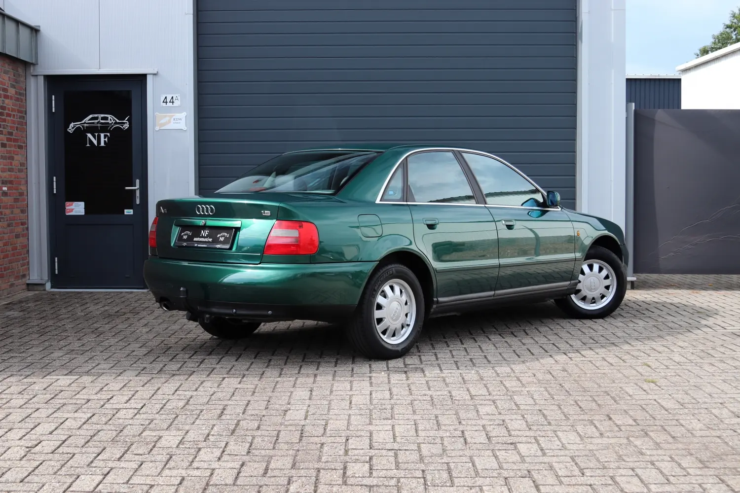 Audi A4 A4 Sedan 1.8 Quattro 3