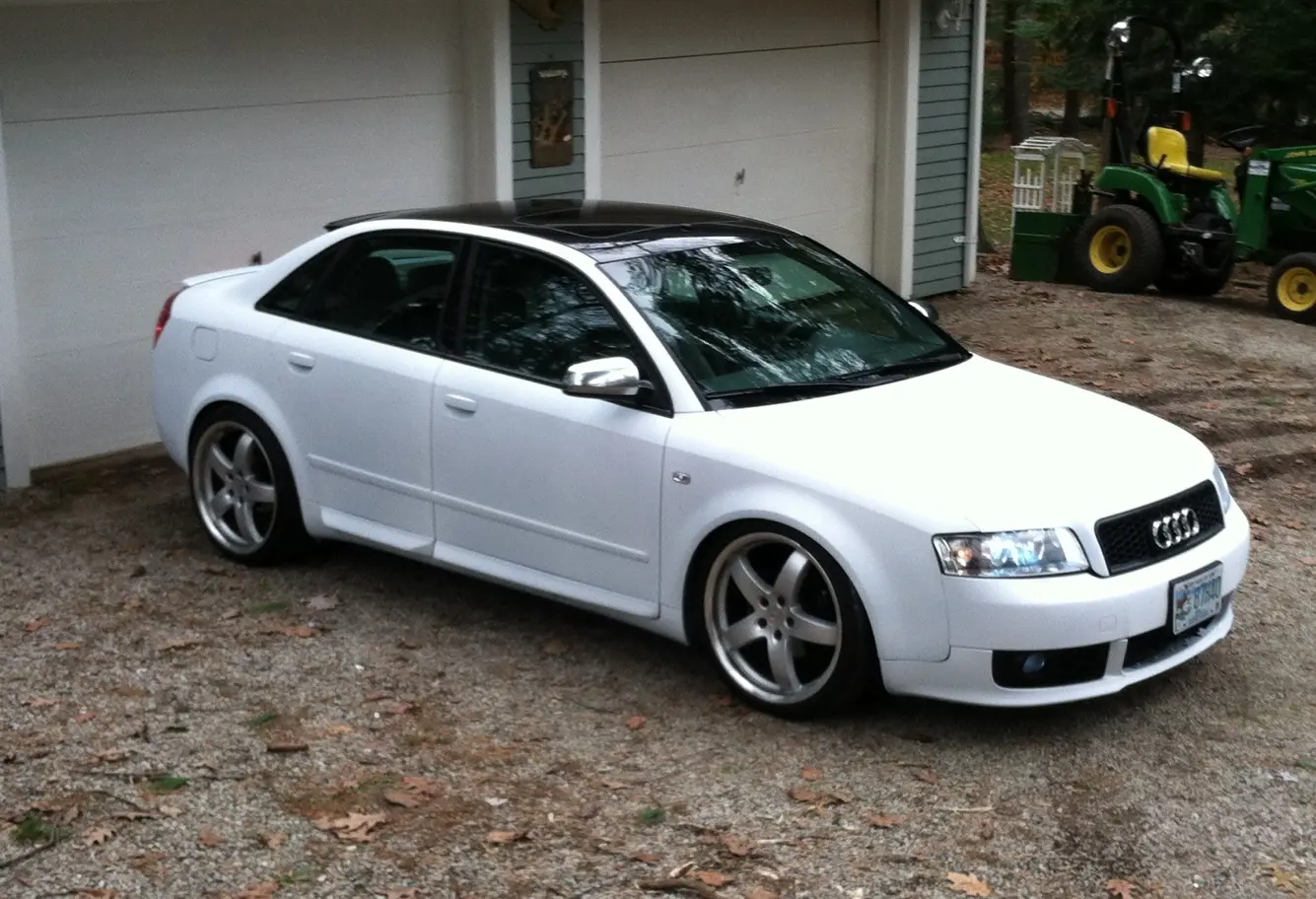 Audi A4 A4 Sedan 1.8 T Quattro 4