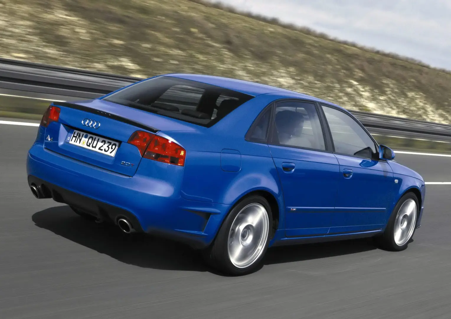 Audi A4 A4 Sedan 2.0 TFSI Quattro DTM Edition 1