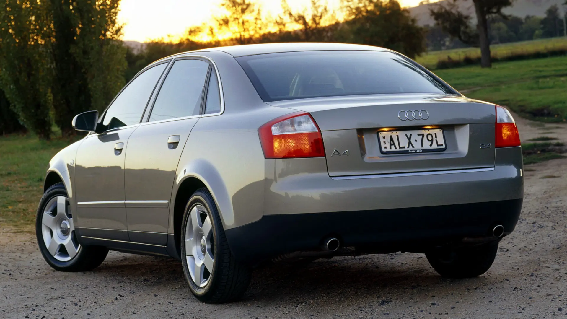 Audi A4 A4 Sedan 2.4 V6 6
