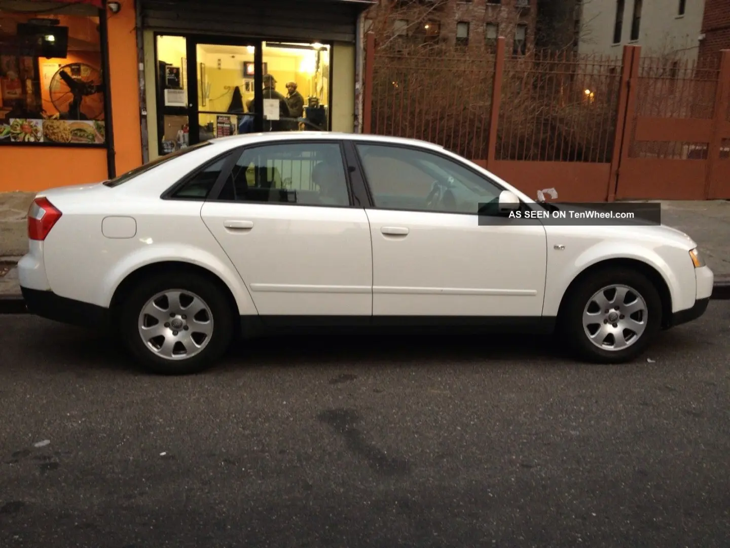 Audi A4 A4 Sedan 2.5 TDI V6 Quattro Tiptronic 3