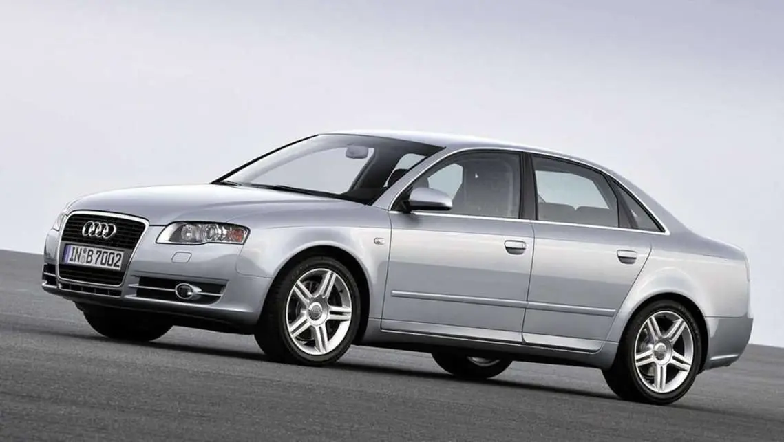 Audi A4 A4 Sedan 3.2 FSI Quattro 6