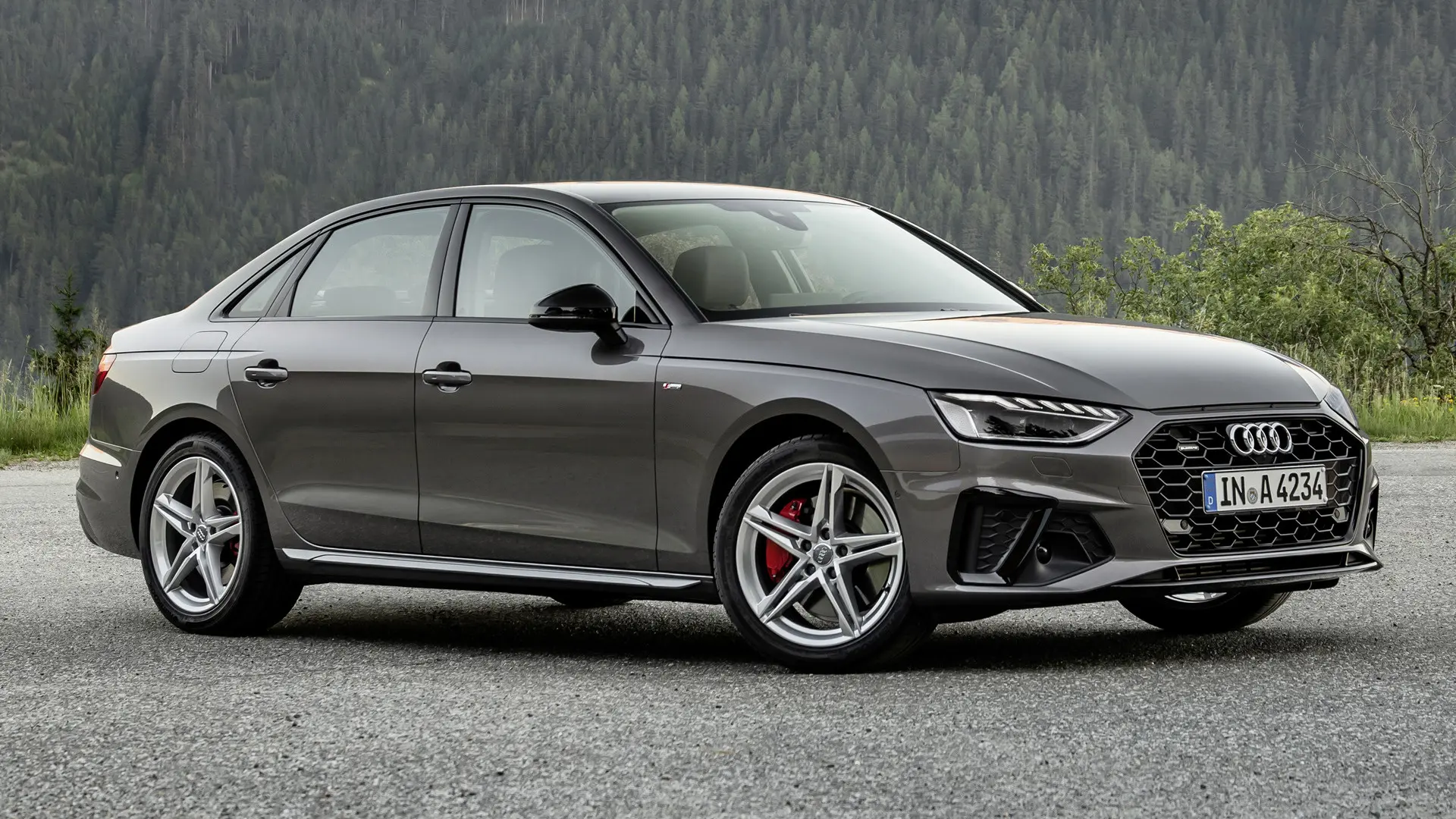 Audi A4 A4 Sedan 40 TDI Dynamic S-Tronic 0