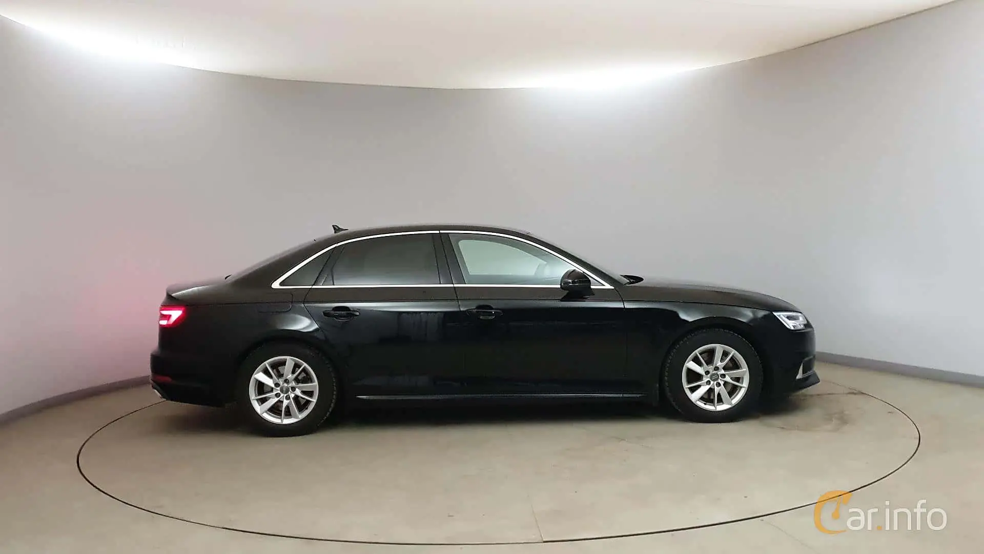 Audi A4 A4 Sedan 40 TDI Dynamic S-Tronic 3