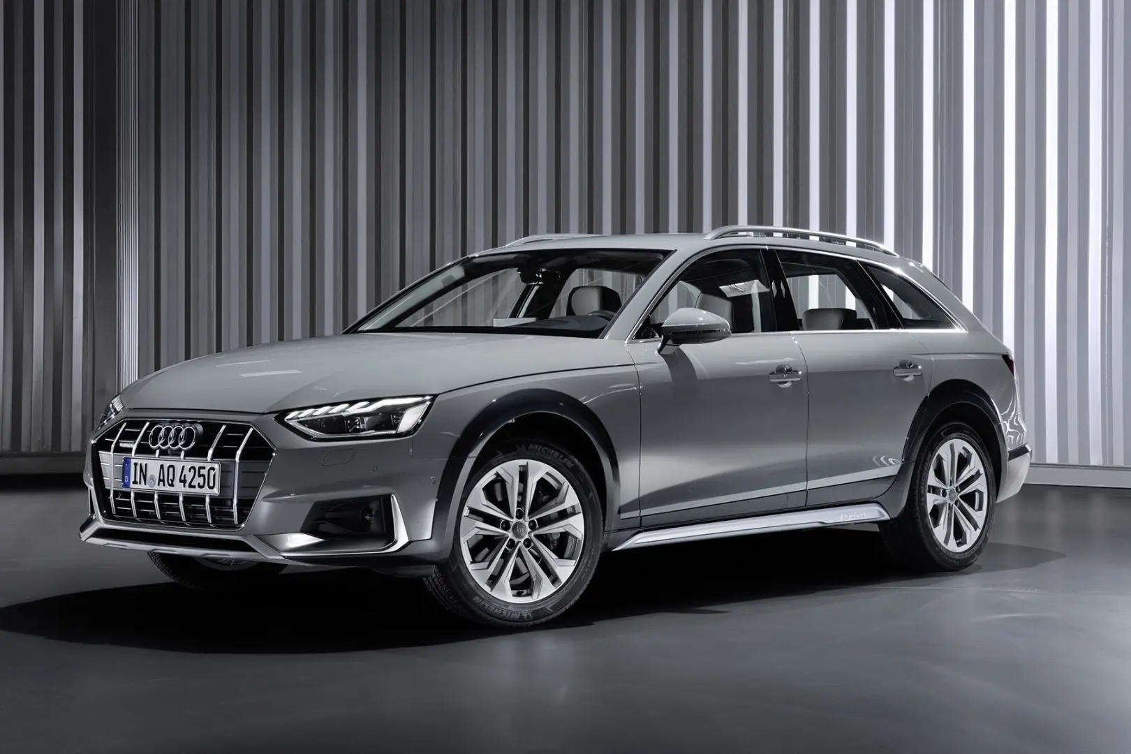 Audi A4 A4 Sedan 40 TDI Design S-Tronic 6