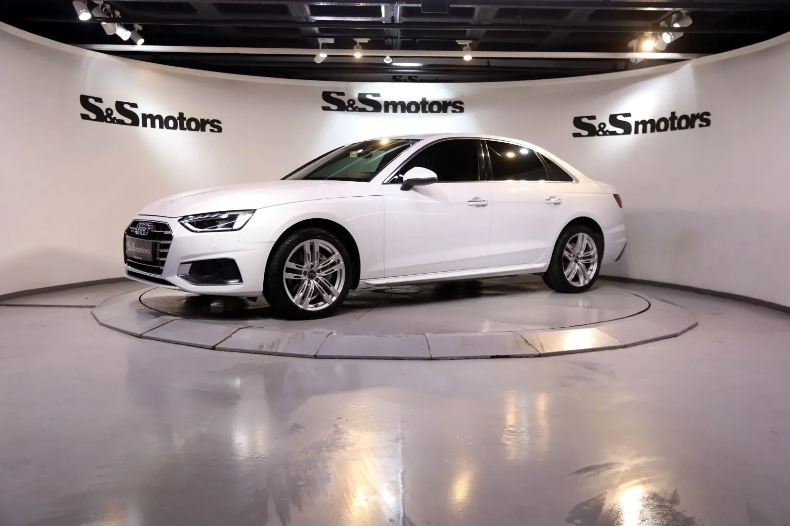 Audi A4 A4 Sedan 40 TDI Quattro Dynamic S-Tronic 6