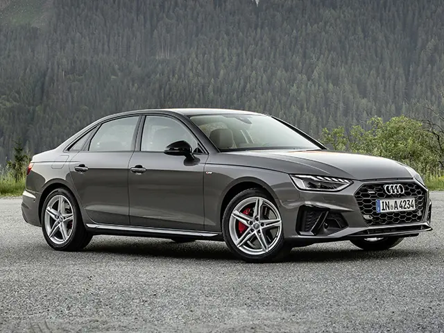Audi A4 A4 Sedan 40 TDI Quattro S Line S-Tronic 5