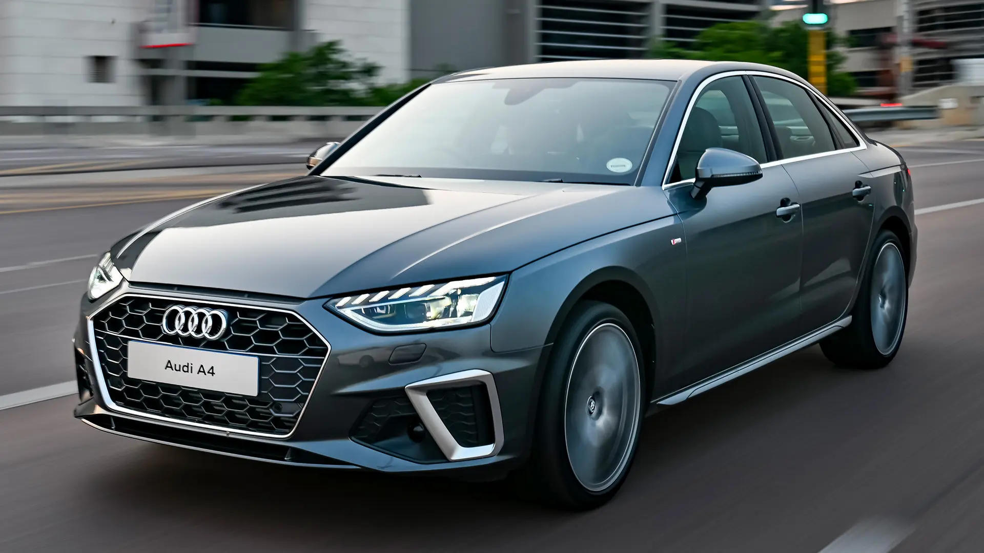Audi A4 A4 Sedan 40 TDI S Line 6