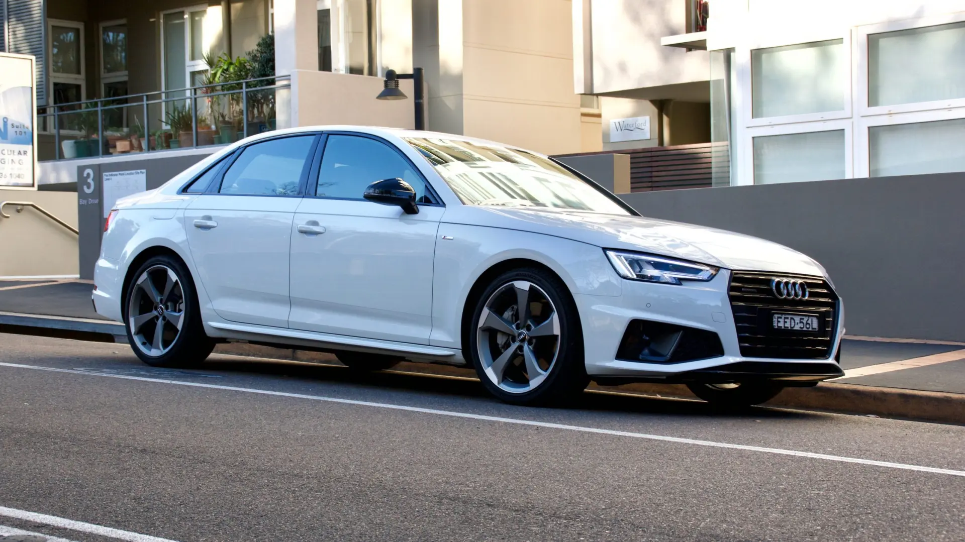 Audi A4 A4 Sedan 45 TFSI Quattro Advanced 5
