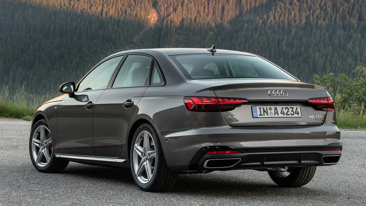 Audi A4 A4 Sedan 40 TDI Advanced 0