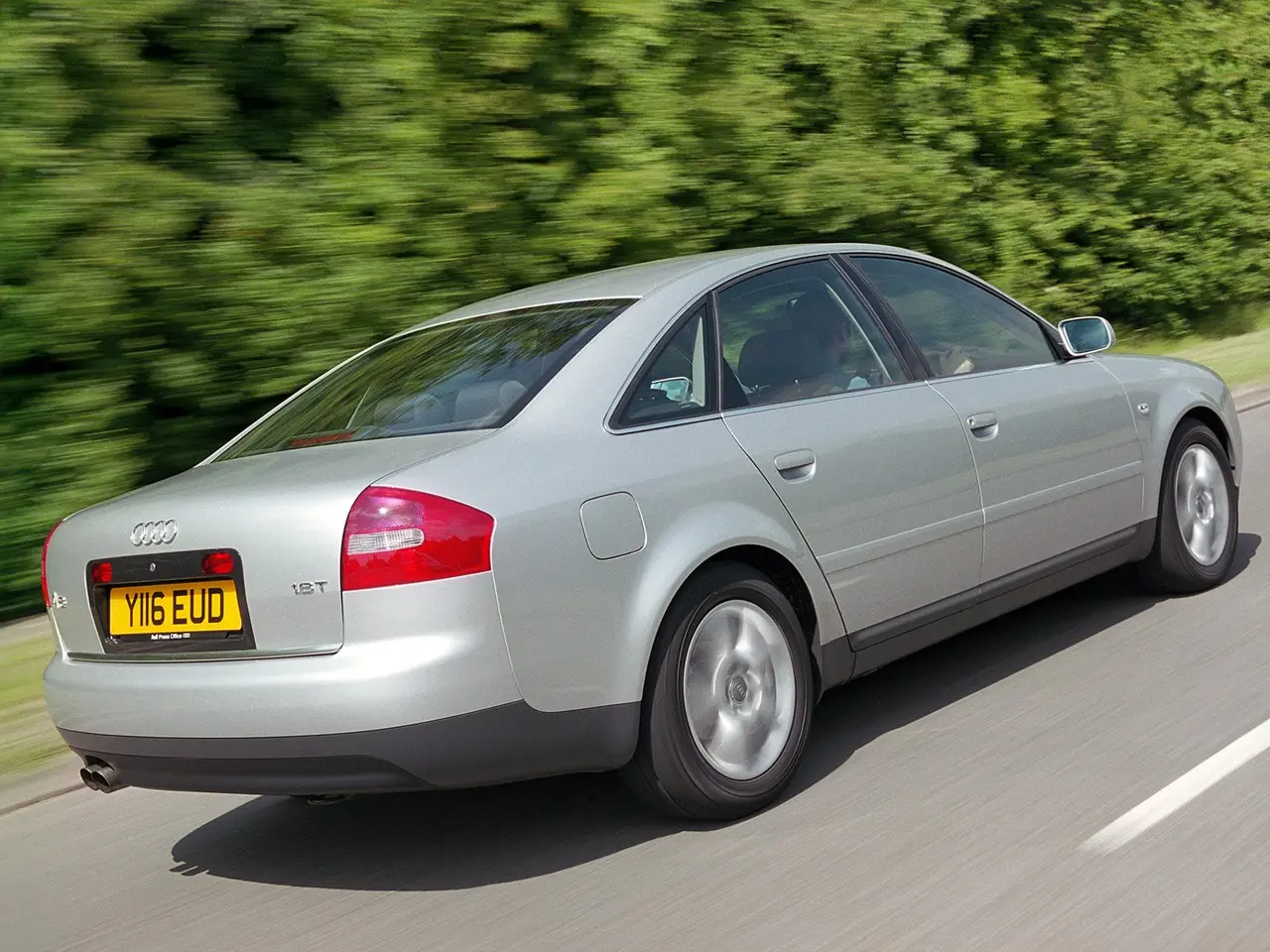 Audi A6 A6 1.8 T 4