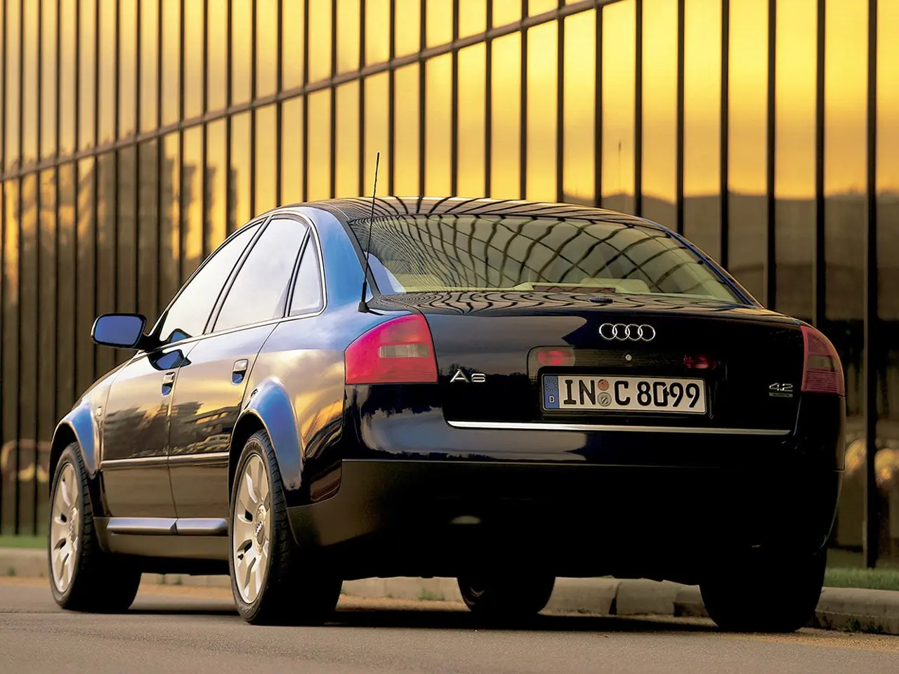 Audi A6 A6 1.8 T Quattro Advance 5