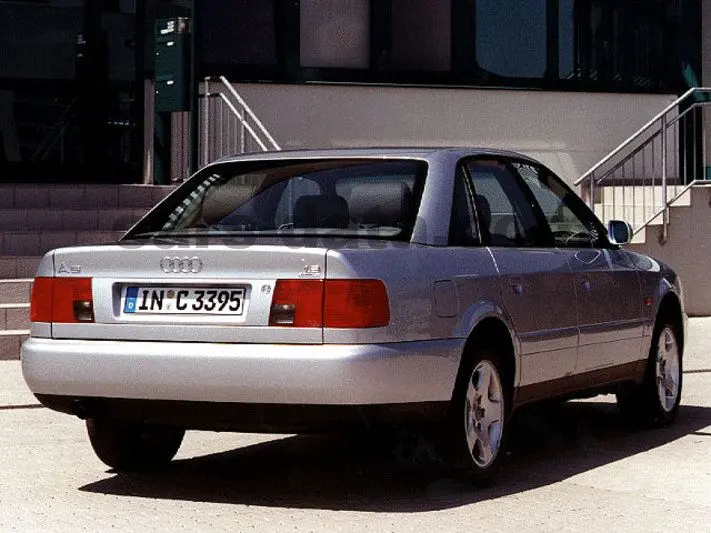 Audi A6 A6 2.8 Quattro 4