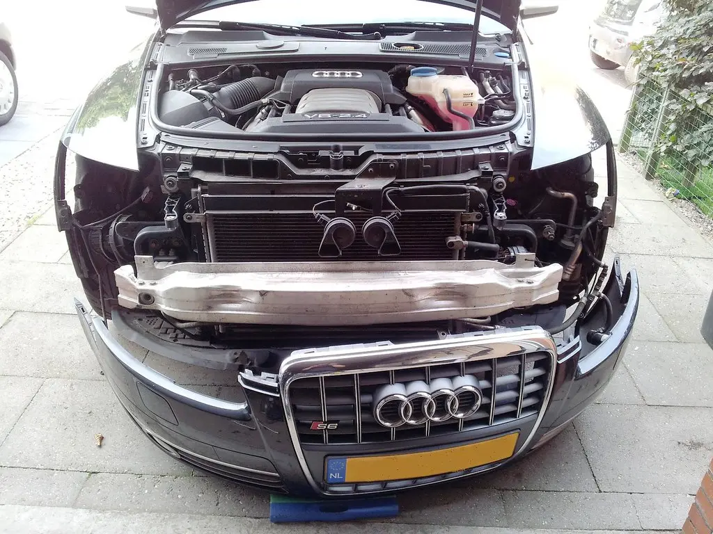 Audi A6 A6 2.4 V6 1