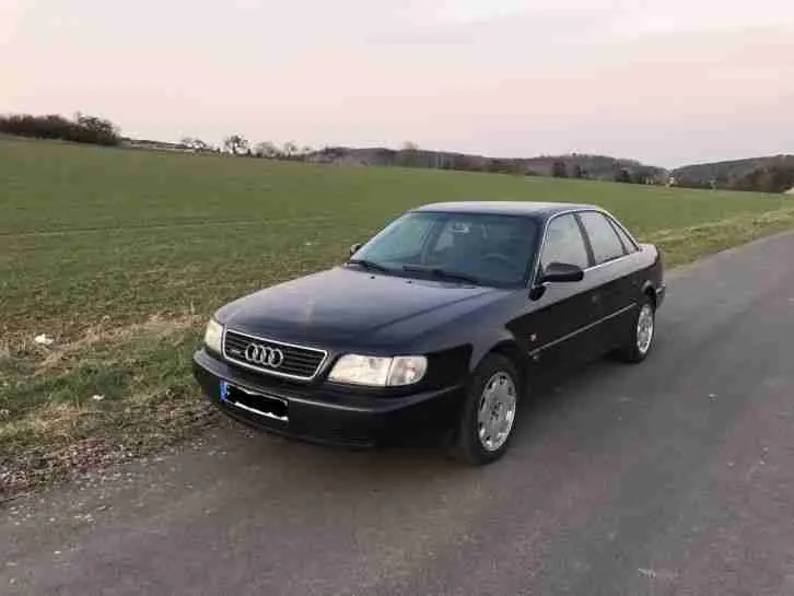 Audi A6 A6 2.5 TDI Quattro 4