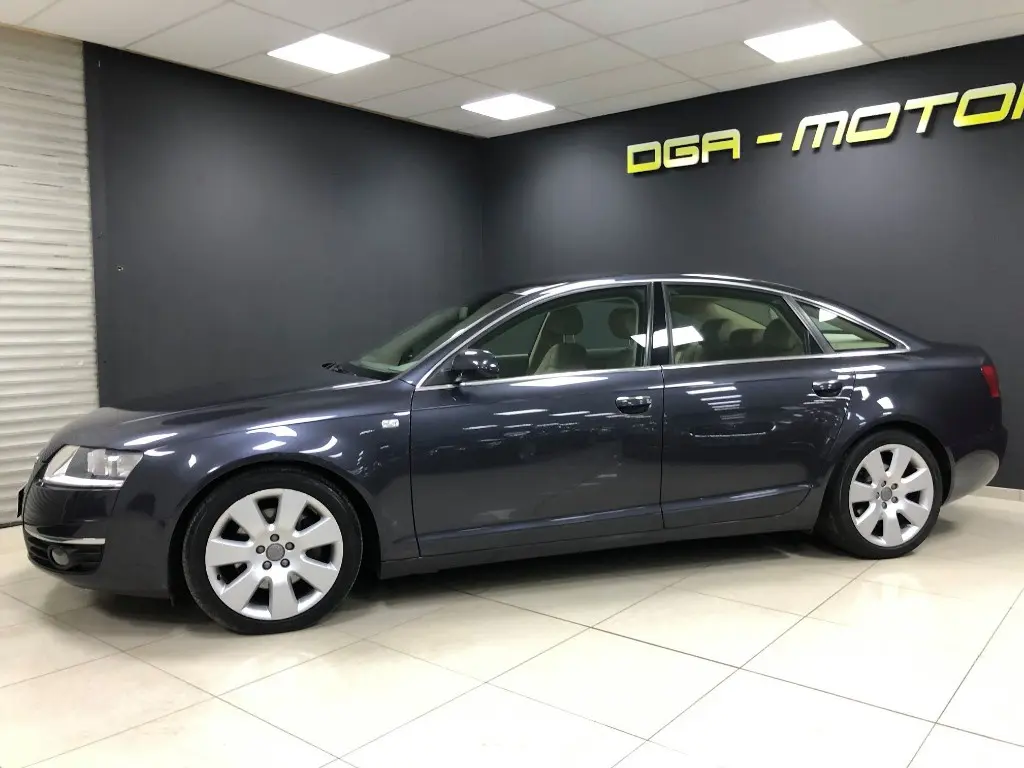 Audi A6 A6 3.2 FSI V6 7