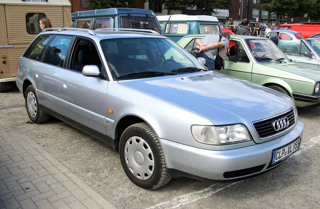 Audi A6 A6 Avant 1.9 TDI 6