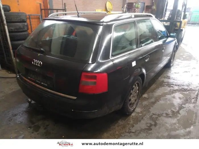 Audi A6 A6 Avant 2.4 V6 Multitronic 5