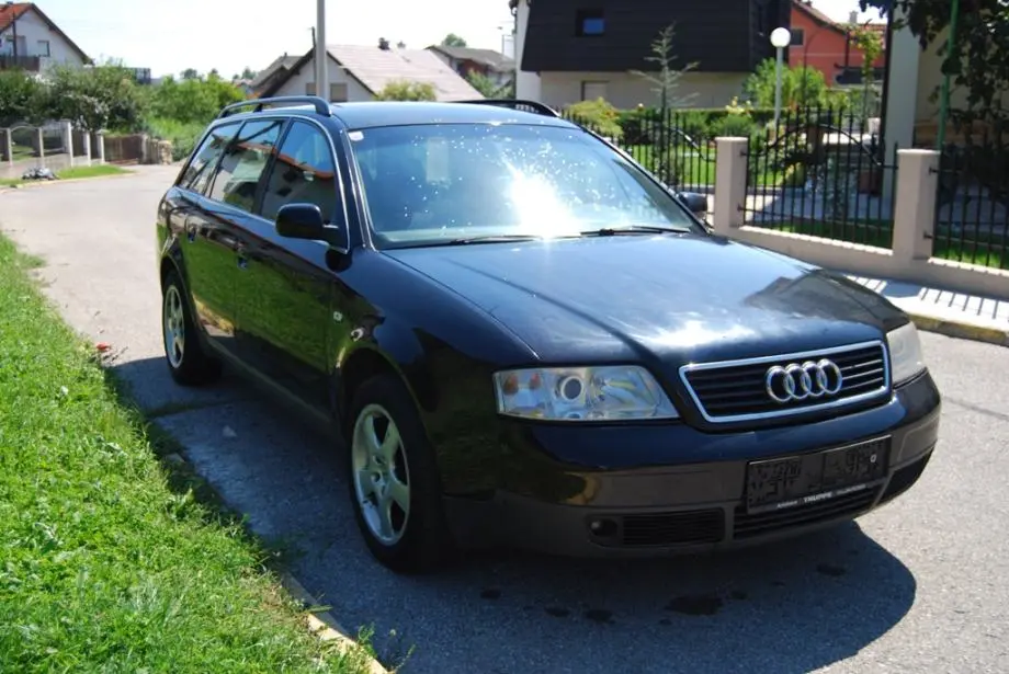 Audi A6 A6 Avant 2.5 TDI Tiptronic 5