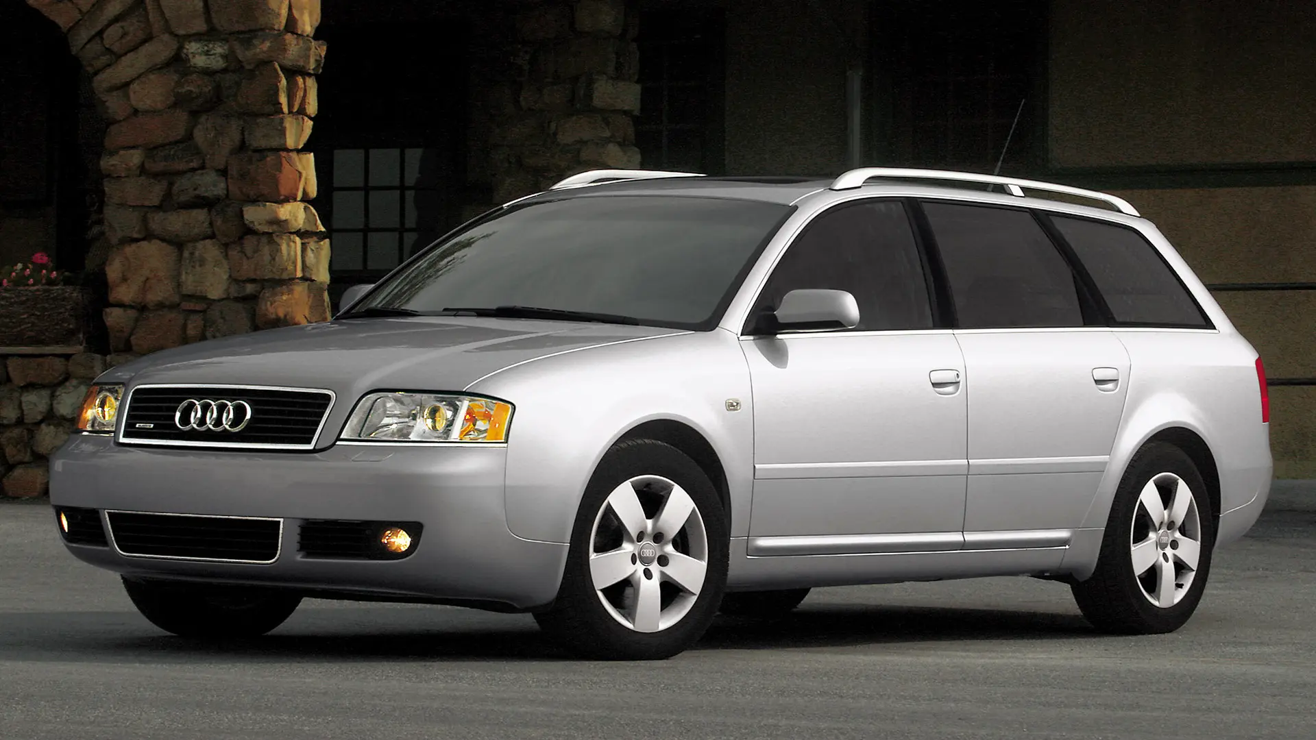 Audi A6 A6 Avant 2.5 TDI V6 4