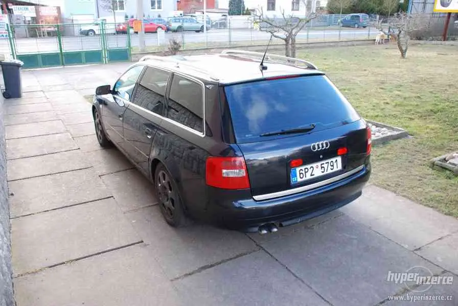 Audi A6 A6 Avant 2.5 TDI V6 Multitronic 7