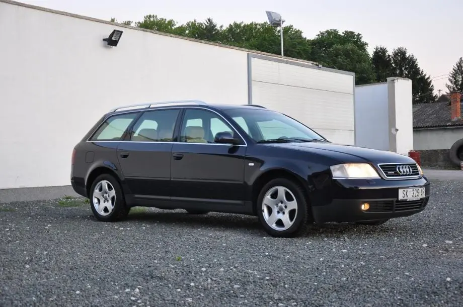 Audi A6 A6 Avant 2.5 TDI V6 Tiptronic 5