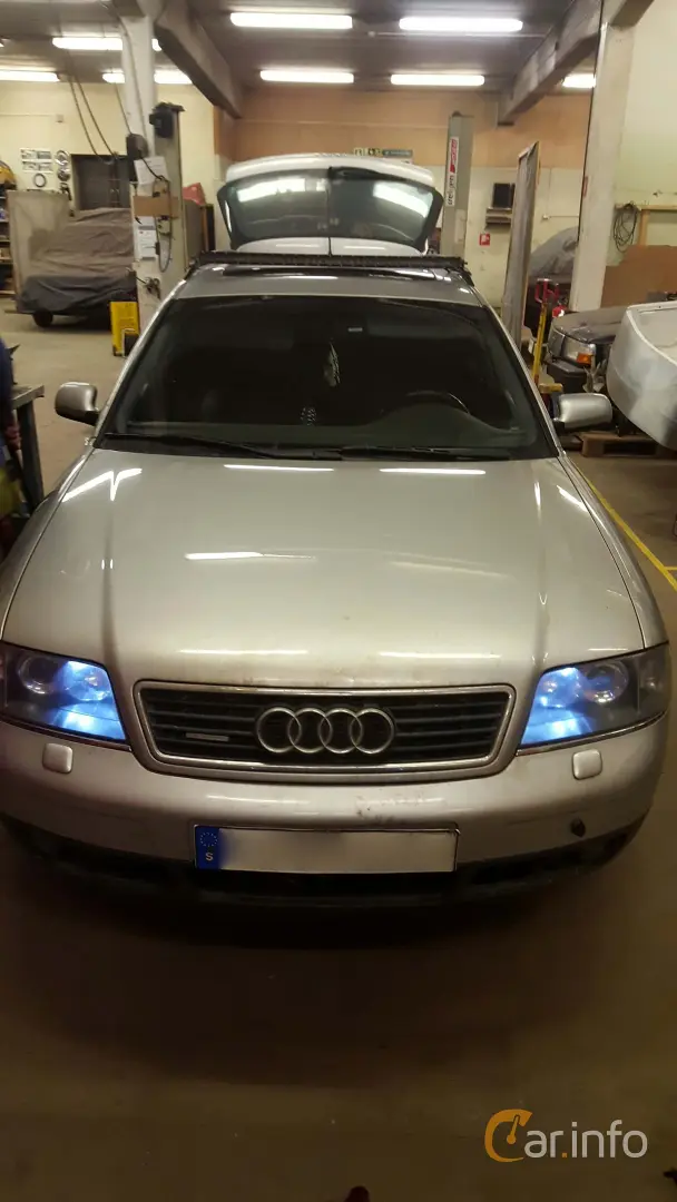 Audi A6 A6 Avant 2.5 TDI V6 Quattro 7
