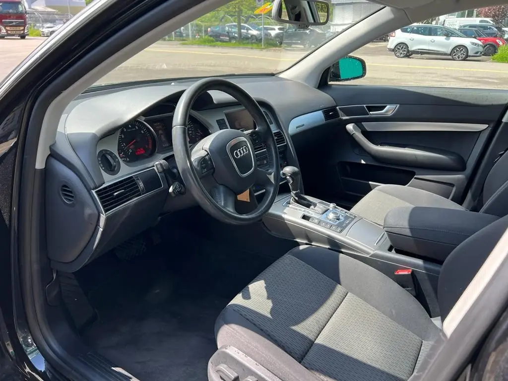 Audi A6 A6 Avant 2.8 V6 FSI Quattro Tiptronic 3