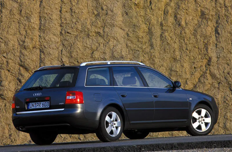 Audi A6 A6 Avant 4.2 V8 Quattro Tiptronic 3