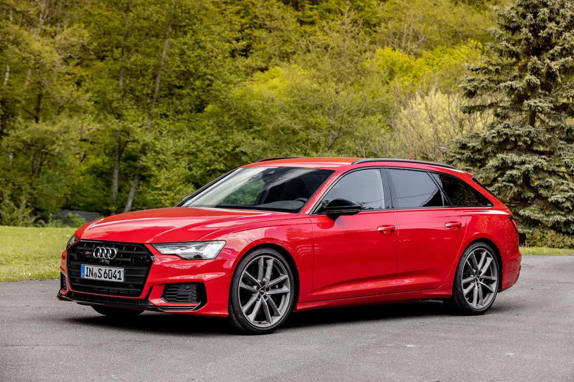 Audi A6 A6 Avant 45 TFSI Quattro Sport 3