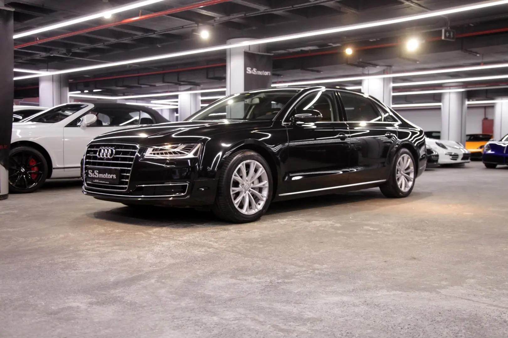Audi A8 A8 2.0 TFSI Quattro Long Tiptronic 5