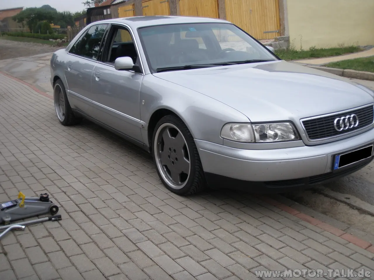 Audi A8 A8 2.5 TDI Quattro Tiptronic 2