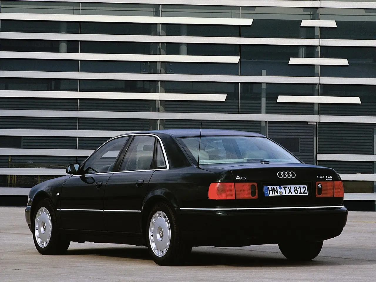 Audi A8 A8 2.5 TDI Quattro Tiptronic 6