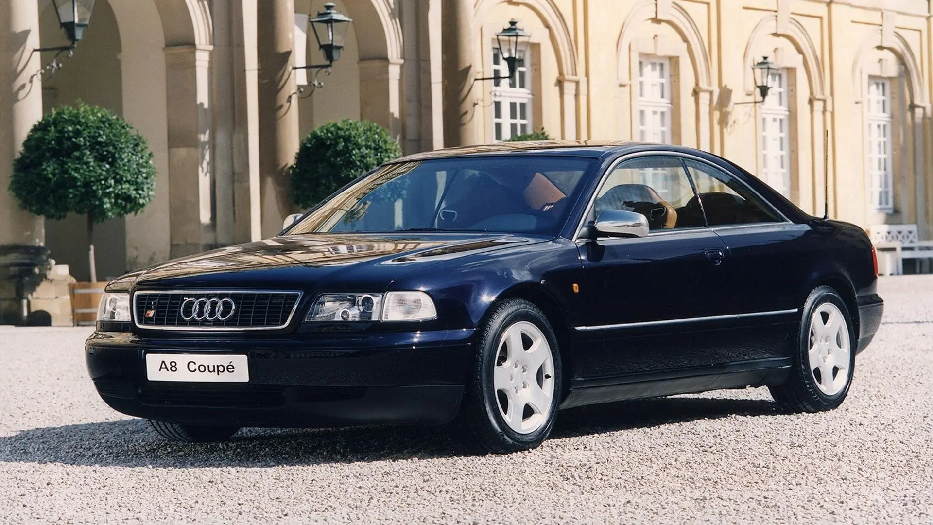 Audi A8 A8 2.5 TDI Tiptronic 2
