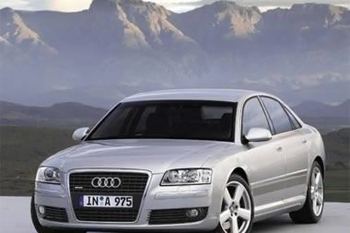 Audi A8 A8 3.2 FSI V6 Multitronic 3