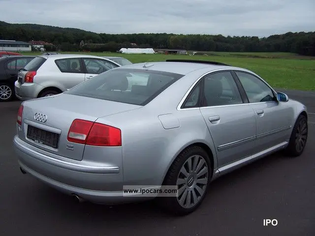 Audi A8 A8 3.7 V8 Quattro Tiptronic 2
