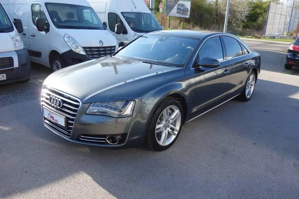 Audi A8 A8 4.0 TFSI V8 BiTurbo Quattro Long Tiptronic 5