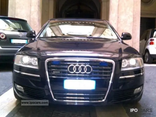 Audi A8 A8 4.2 FSI V8 Quattro Tiptronic 2
